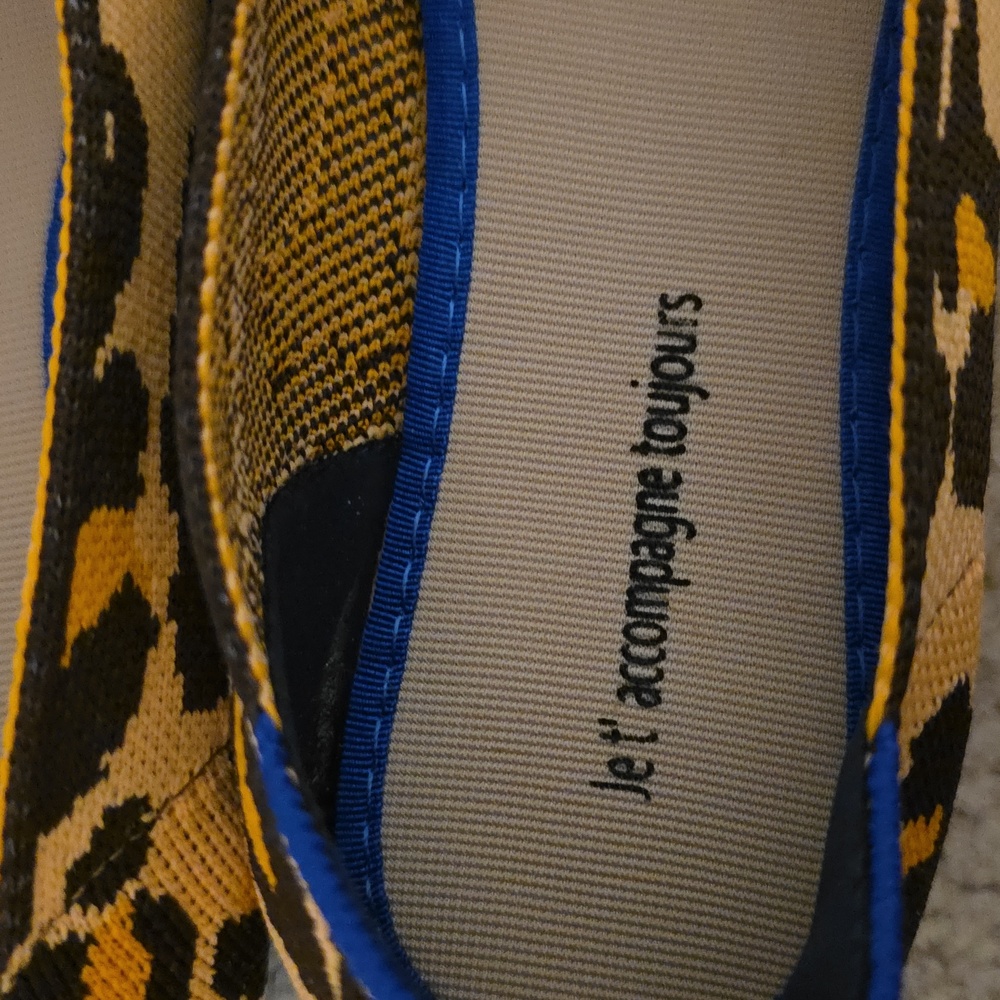 NEW Leopard Print Women's Flats Point Toe 37 US 6 - Picture 6 of 7